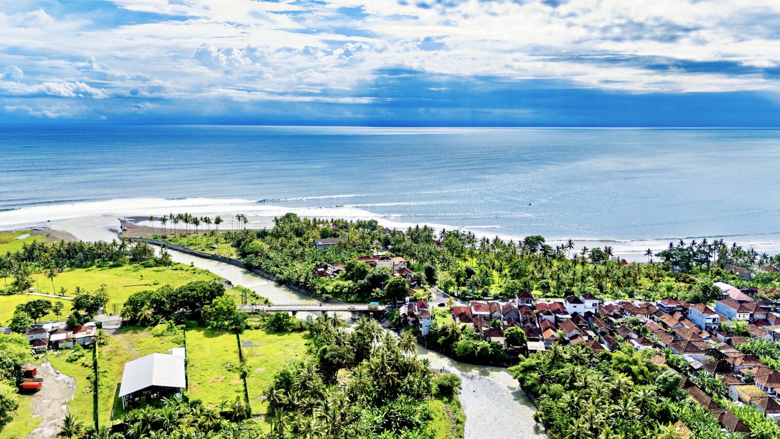 The long left-hand point break at Medewi, West Bali